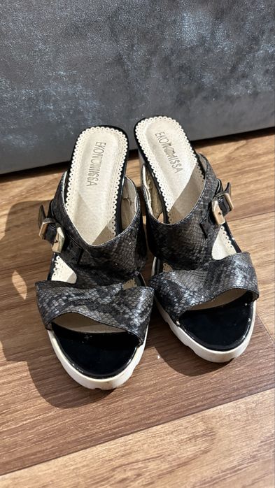 Женская красивая обувь