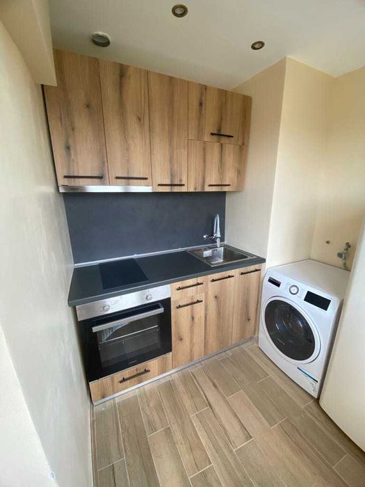 Гарсионера под наем след основен ремонт дъбника