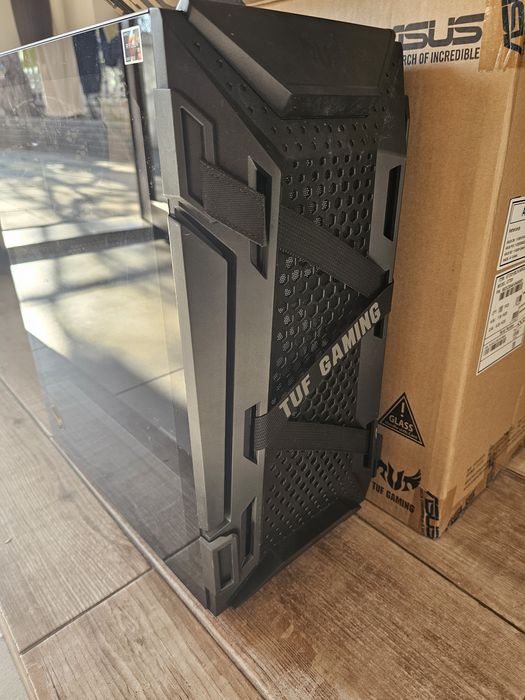 Бокс,кутия за компютър,десктоп,Asus Tuf Gaming