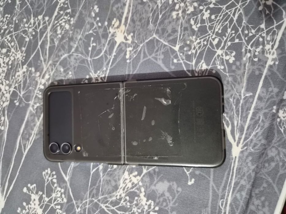 Samsung z flip 4 обмен