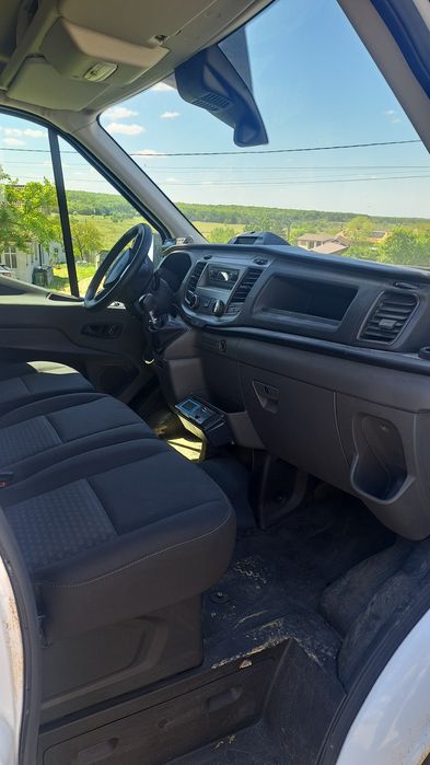 Ford transit izotermă frig  de vânzare. variante, schimb cu auto ,utilaje  etc.