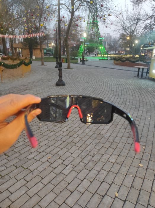 Koʻzoynak Yengi dek