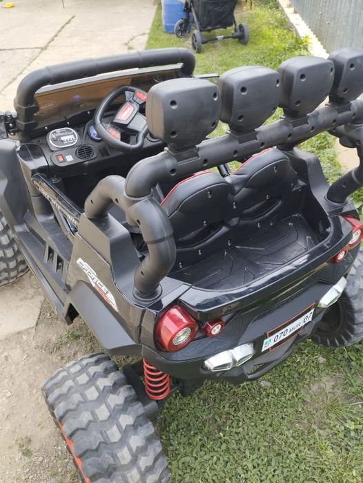 Продам детский электромобиль