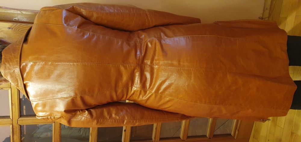 Ново кожено манто