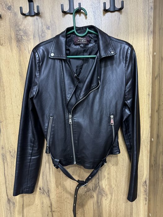 Косуха черная женская