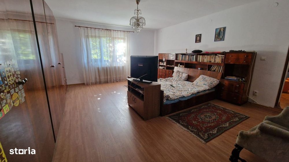 Casa De Vanzare
