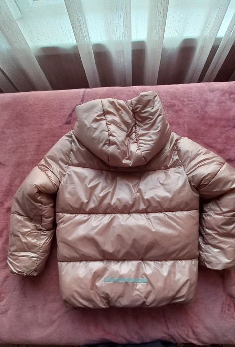 Яке за зимата от H&M 8-10 г.