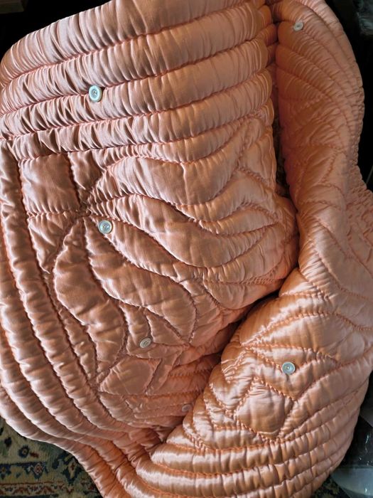 Подарявам одеяла,завивки дюшек.