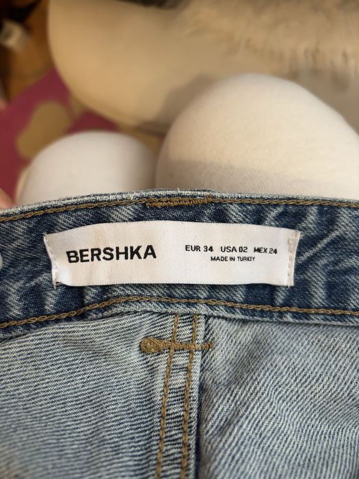 Дънки на Bershka XS/S размер
