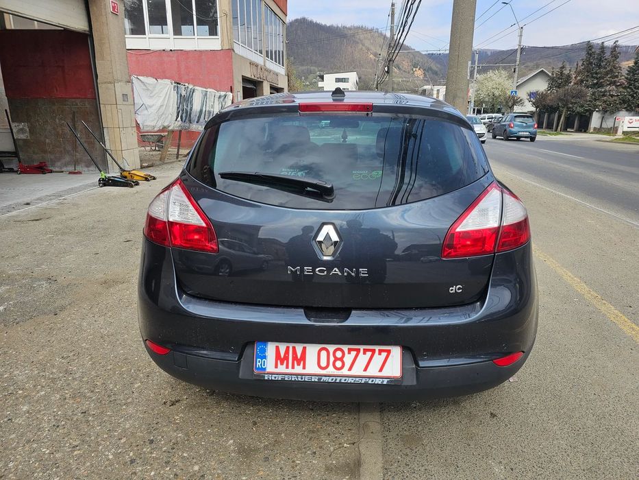 Renault Megane VANZARE IN RATE, AVANS 0. Renault Megane 1.5 dCi, BOSE, 2013, E5