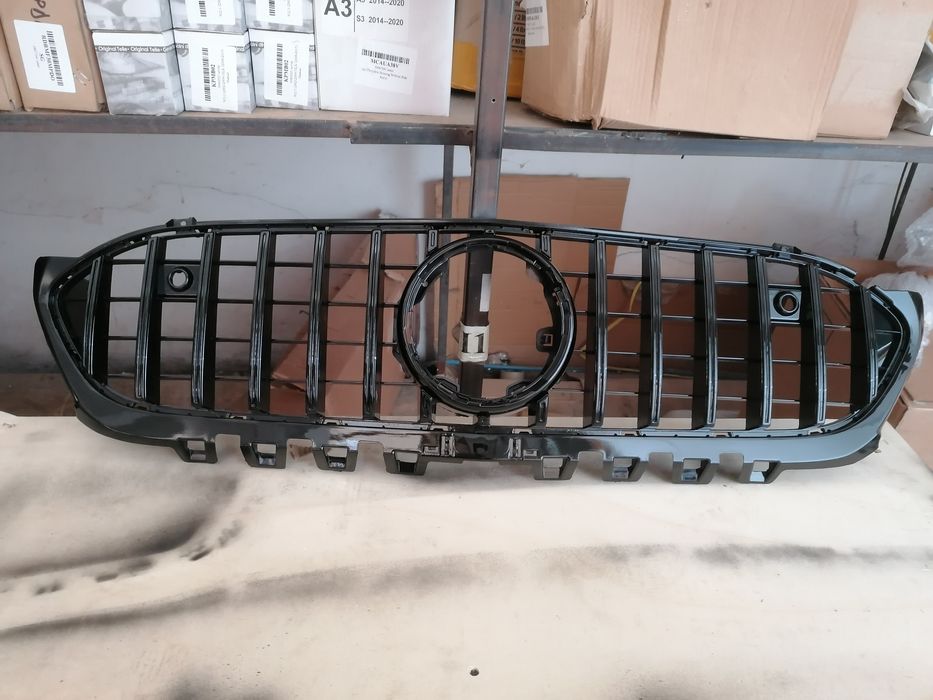 Grila centrala Mercedes Benz W 177