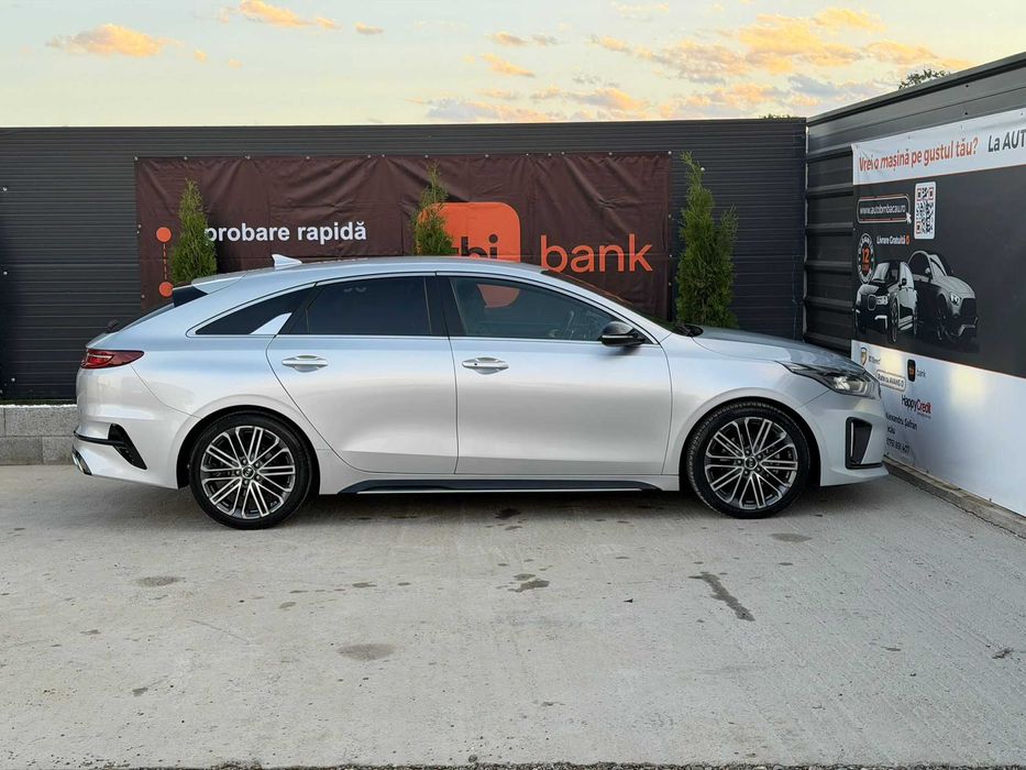Kia Proceed  GT Line/ 1.6 diesel/ Automata/ An 2020/ Camera mansalier/ Incalzire in scaune
