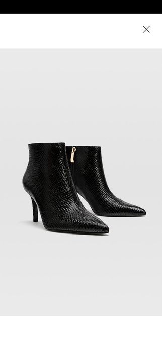 Черни боти Stradivarius змийска кожа