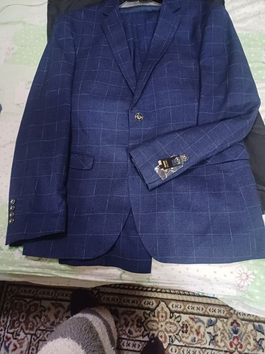 Костюм двойка новый