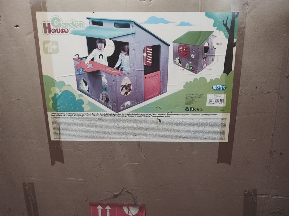 Детска къща с кухня