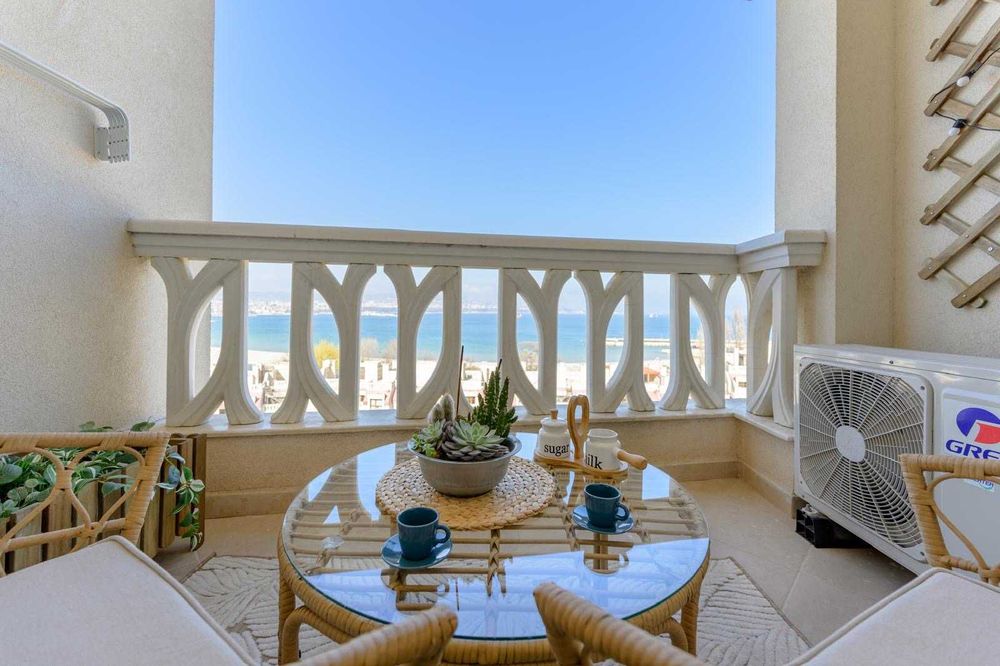 Нощувки на брега на морето - гр. Варна