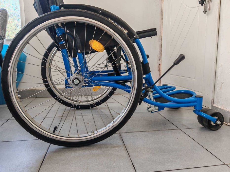 Scaun cu rotile | carucior rulant handicap RoughRider Wheelchair pentru offroad si zone greu accesibile