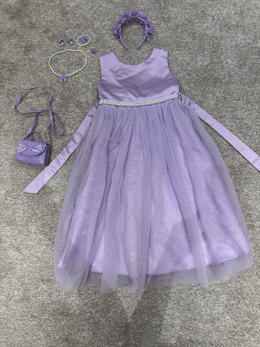 Платье+сумочка+аксесуары+шуба Эльзы, привозное с Европы,одели 1 раз