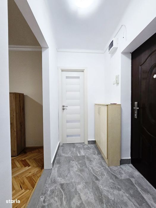 Apartament 2 camere de inchiriat, etaj 1 - central