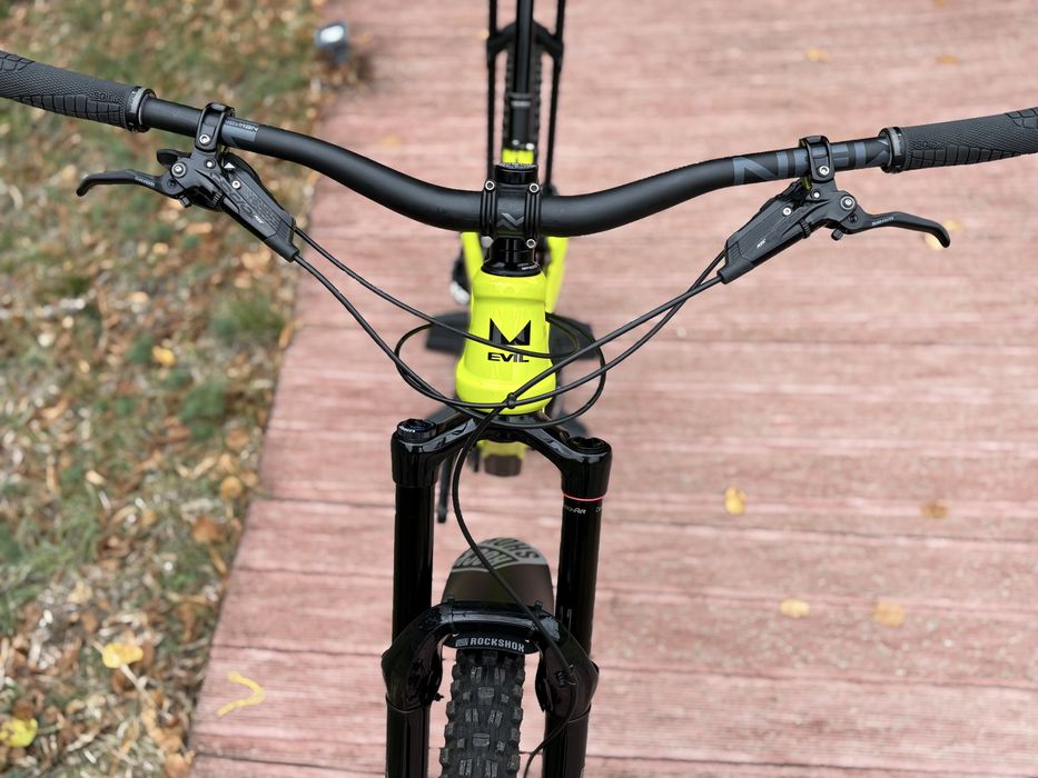 Evil Insurgent Carbon Ultimate Enduro