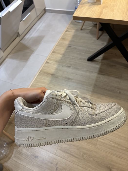 Обувки nike използвани