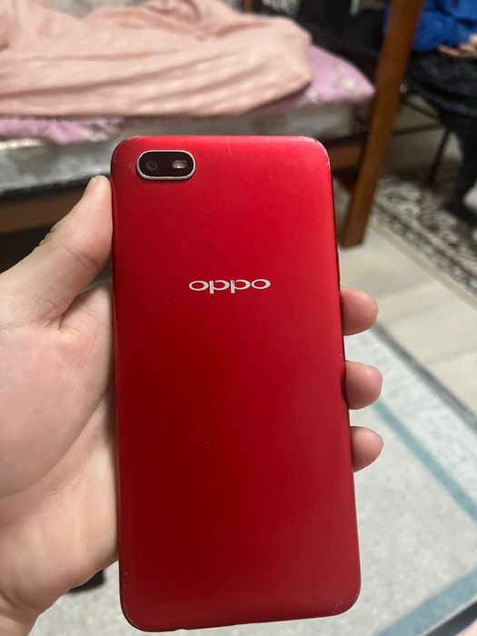 Редми 9а идеальном сост нету никаких минусов и Самсунг с6 дисплей-