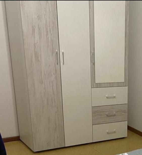 Шкаф в отличном состоянии 2,2