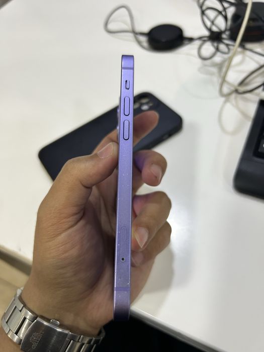 Продам Iphone 12 128Gb