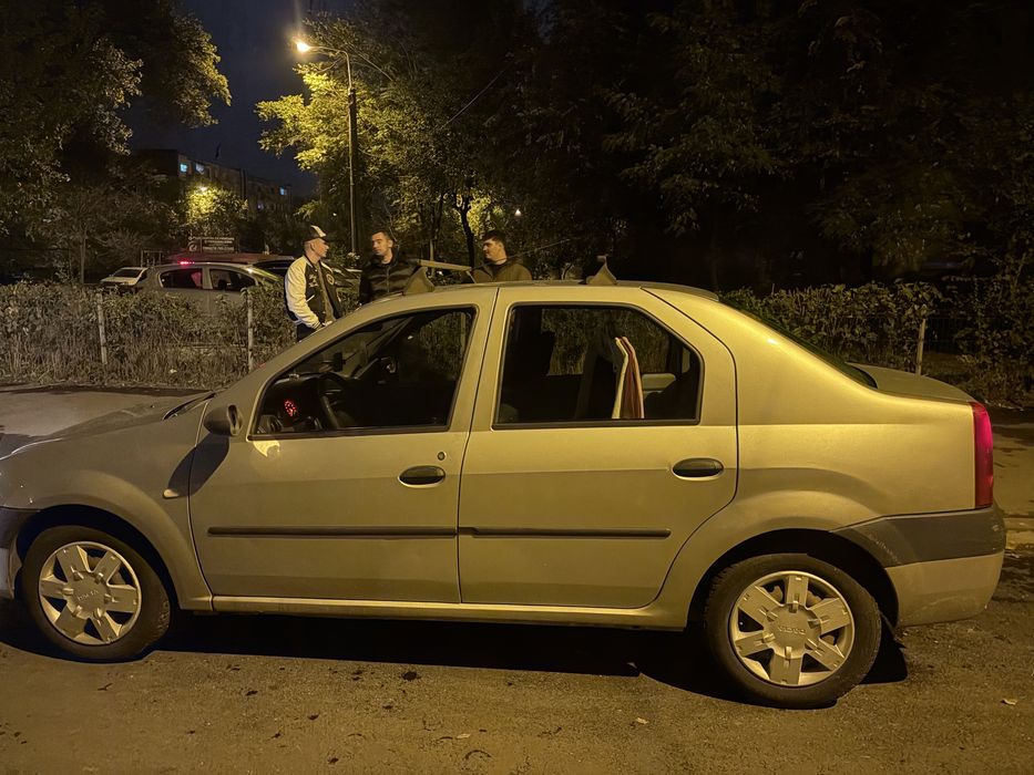 DACIA Logan 2004 — imagine 3