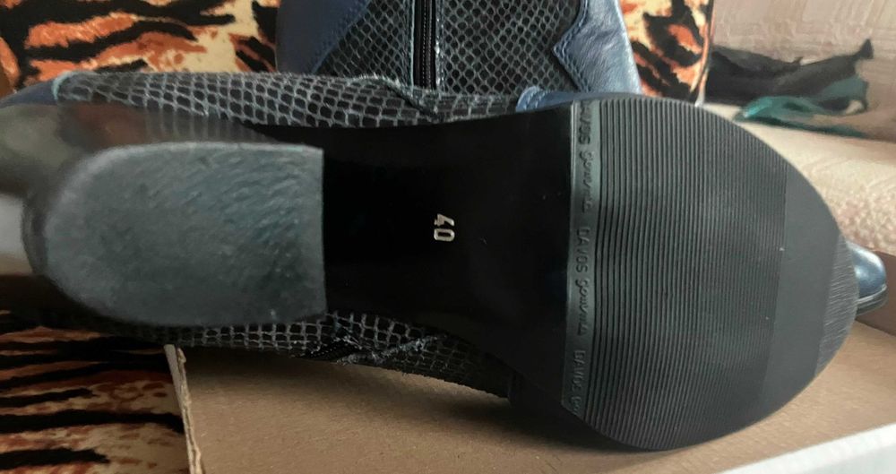 Боти от естествена кожа, нови, N40, тъмно сини