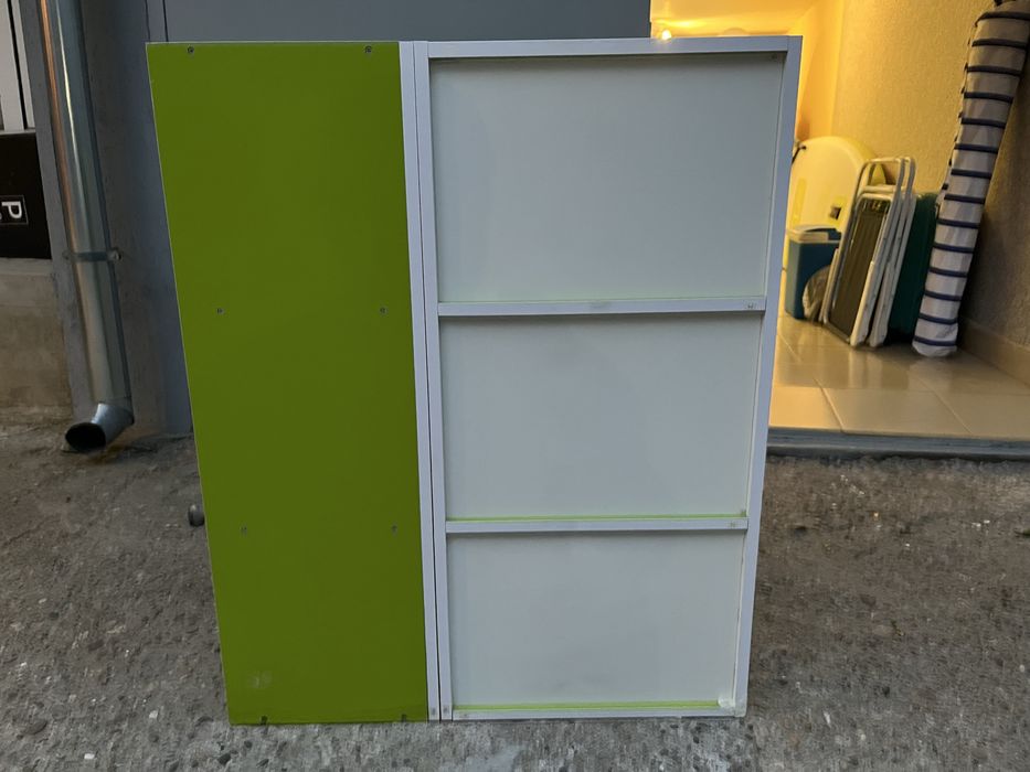 Шкаф скринове мебел размер 90-70см