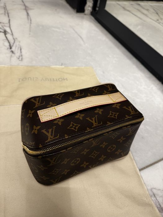 Несесер Louis Vuitton