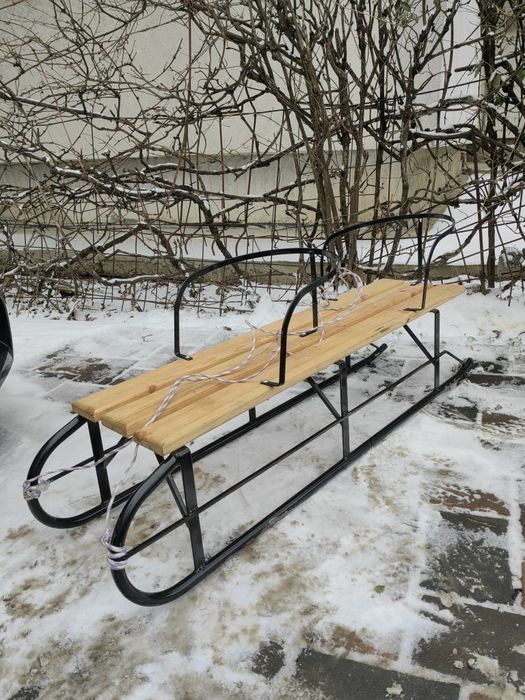 Sanie dubla ca noua-cu doua  spatare demontabile