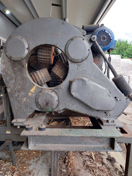 Роторна коробелачка за трупи Cambio 35