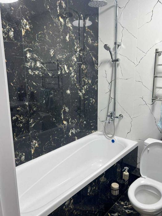 Продам 3-х комнатную квартиру в районе плазы