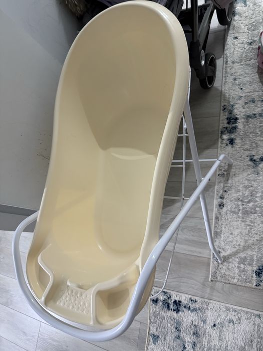 Ванночка с подставкой