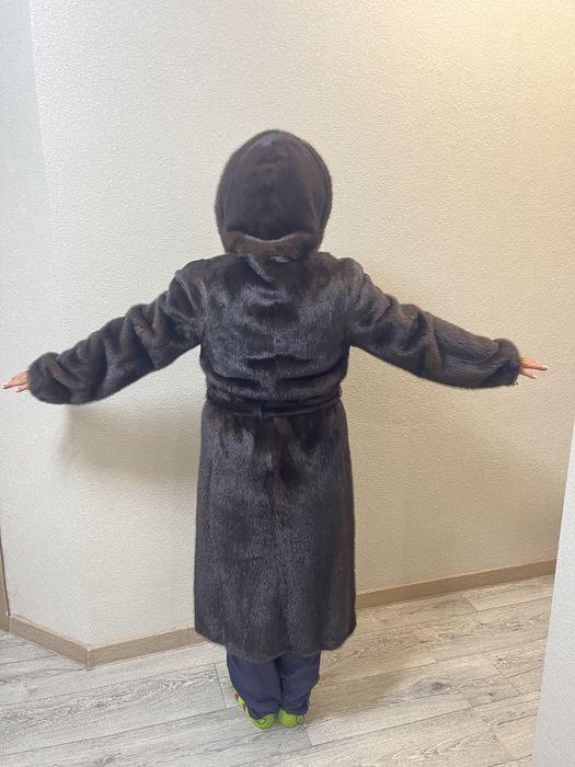 Продается норковая шуба