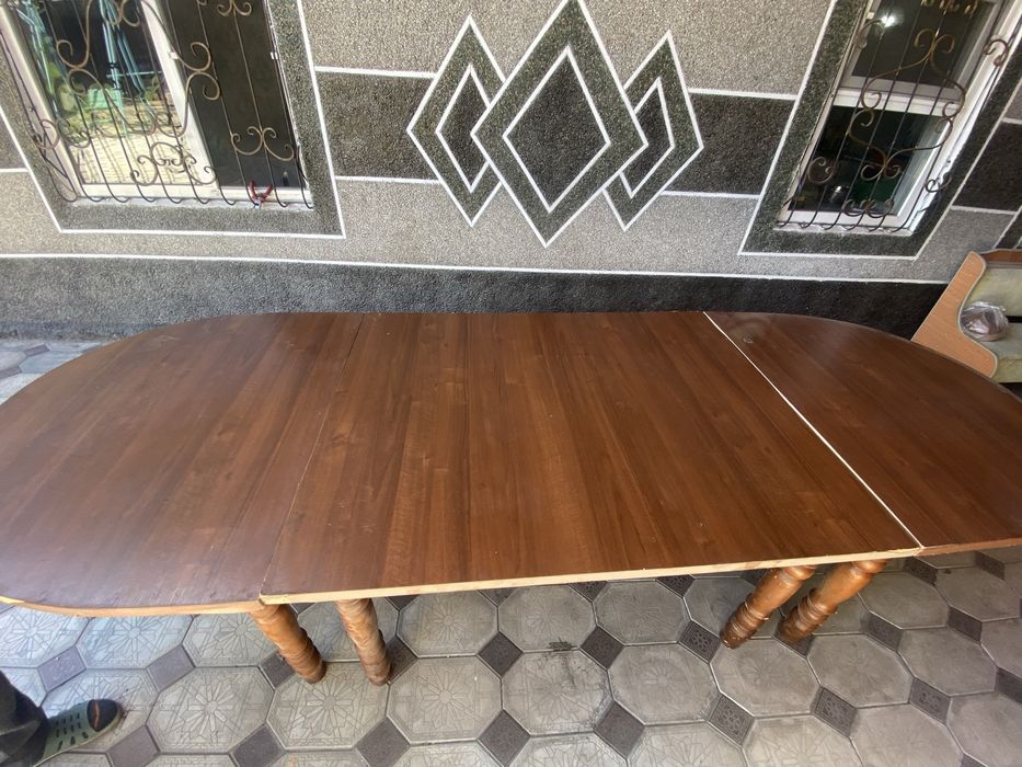 Продам стол из 3 частей