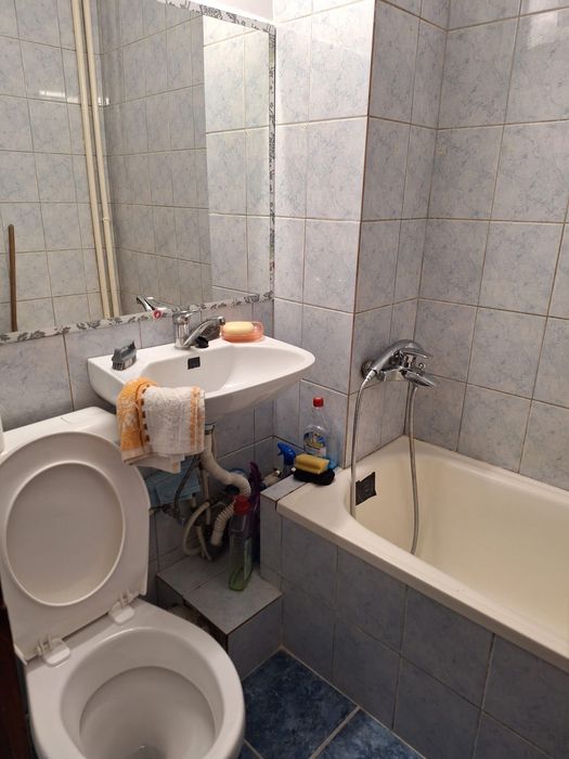 Garsonierā de inchiriat