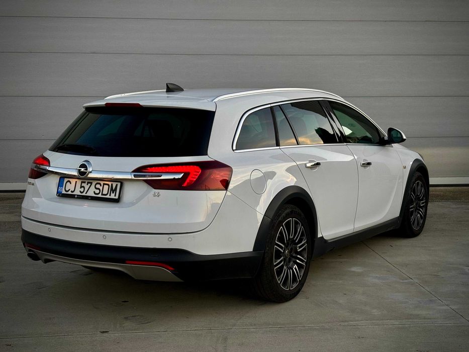 Vand Opel Insignia Country Tourer