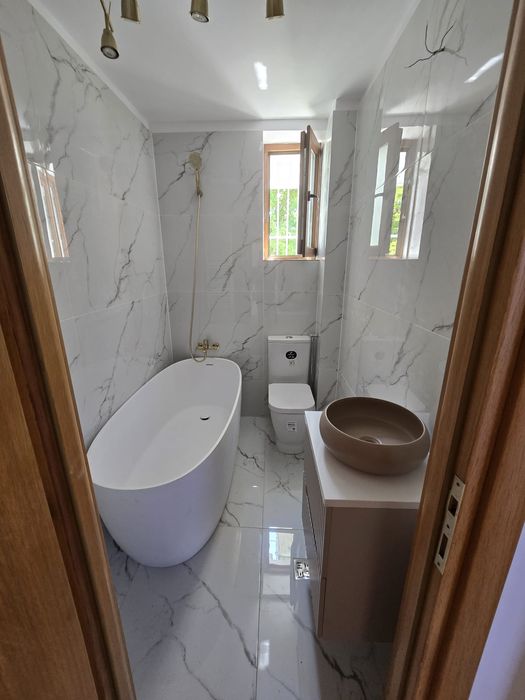Renovări Băi • Gresie & Faianță • Terase • Scări