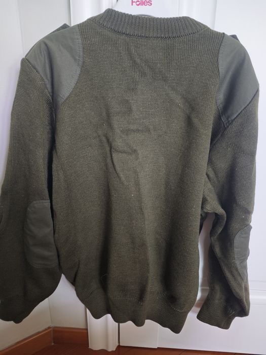 Продам форменный свитер, размер 50