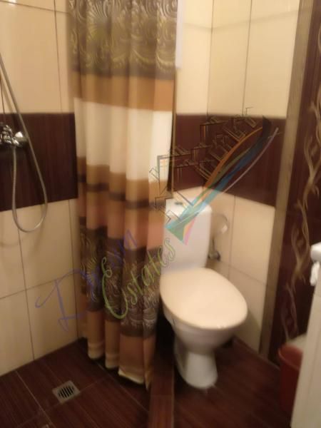 Дава се под наем Тристаен апартамент в Бургас, Център - 80 кв.м за 494.7 € - Снимка #5