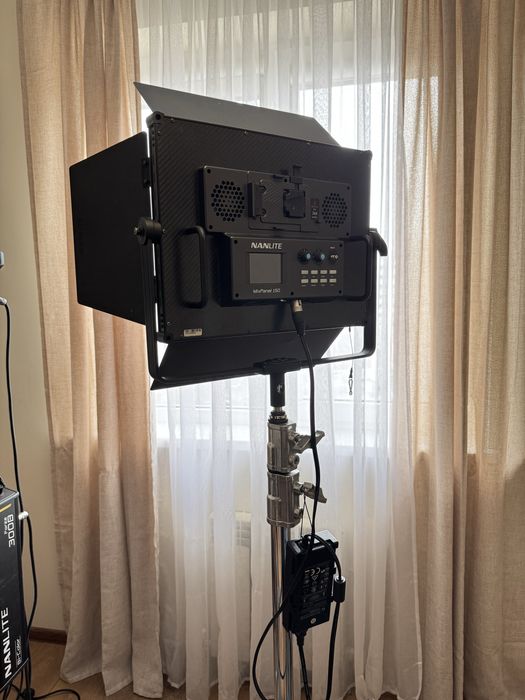 Продаю свет Nanlite Mixpanel 150 RGB