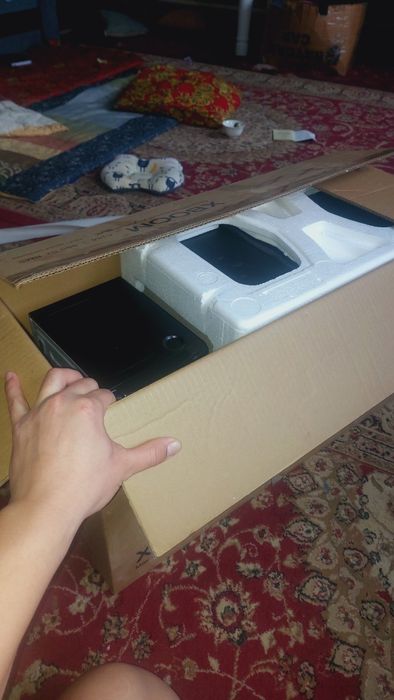 Музыкальный центр новый...