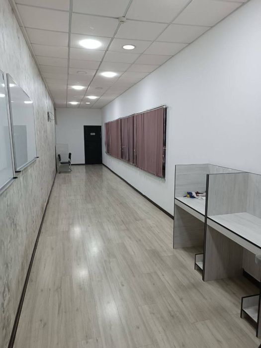 Аренда под офис метро Хамид Олимжон, Дархан 45м2 750$ 2 этаж 1 линия