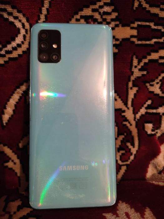 Срочно продам Samsung