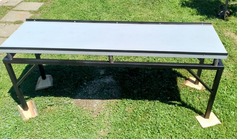 Masă vibrantă plăci de gard / pavaje