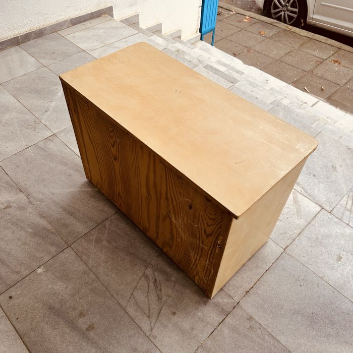 Скандинвски ретро скрин / шкаф с 3 чекмеджета