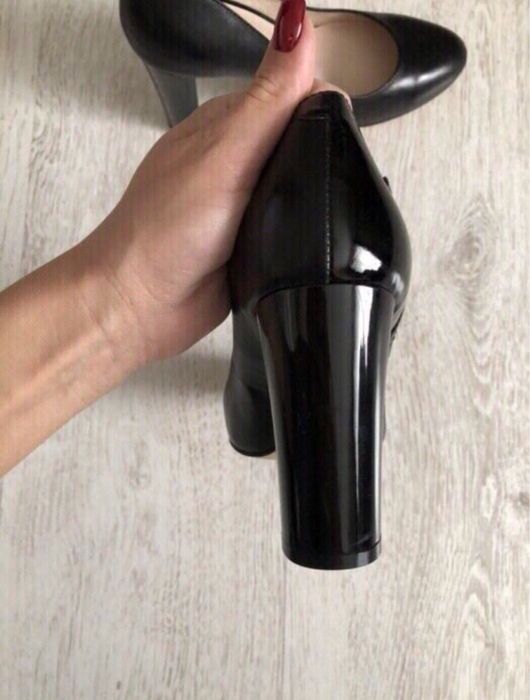 Новые туфли 37 размера кимекс